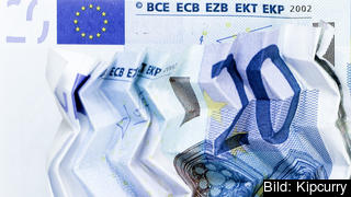 Inte sedan mätningarna började 1995 har Eurostat registreat en lika lång recession i eurozonen som nu.